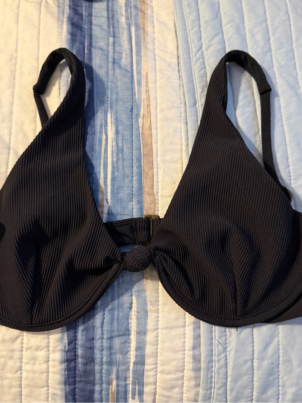 Black Ribbed Knot-Front Underwire Bikini Top